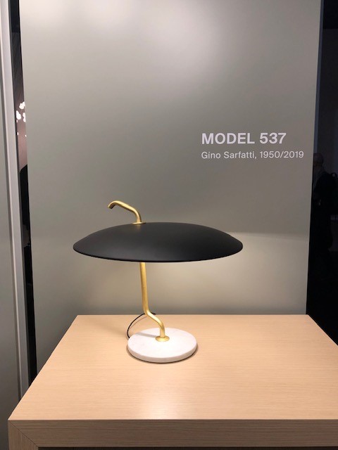 MILANO SALONE 2019 EUROLUCE astepの展示ブース、mod.537