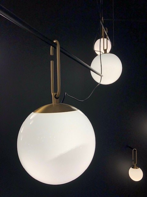 イタリアの大手照明ブランドARTEMIDEの展示ブース、Neri&Fu