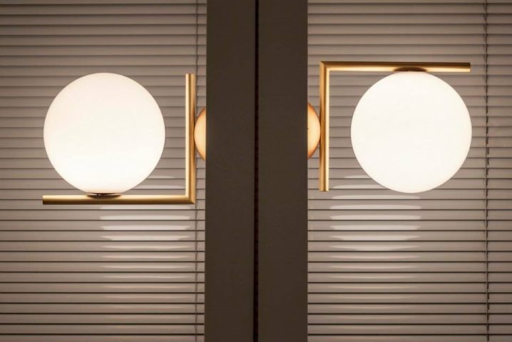 FLOS IC C/W1 by Michael Anastassiades