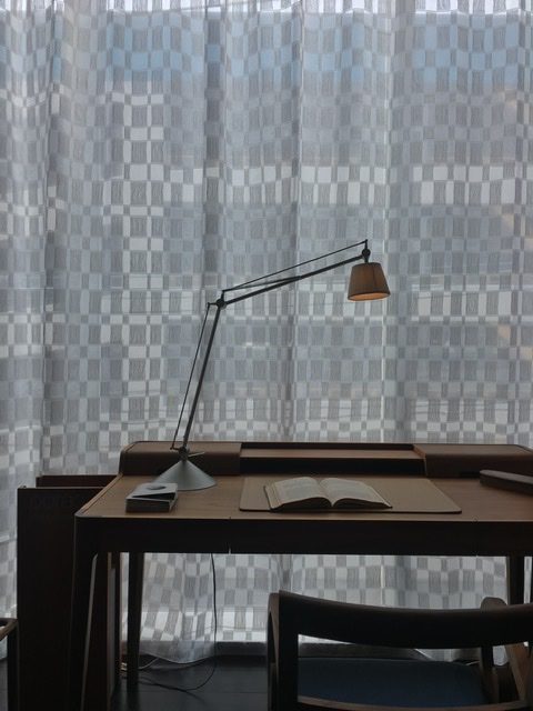 FLOS ARCHIMOON SOFT by Philippe Starck