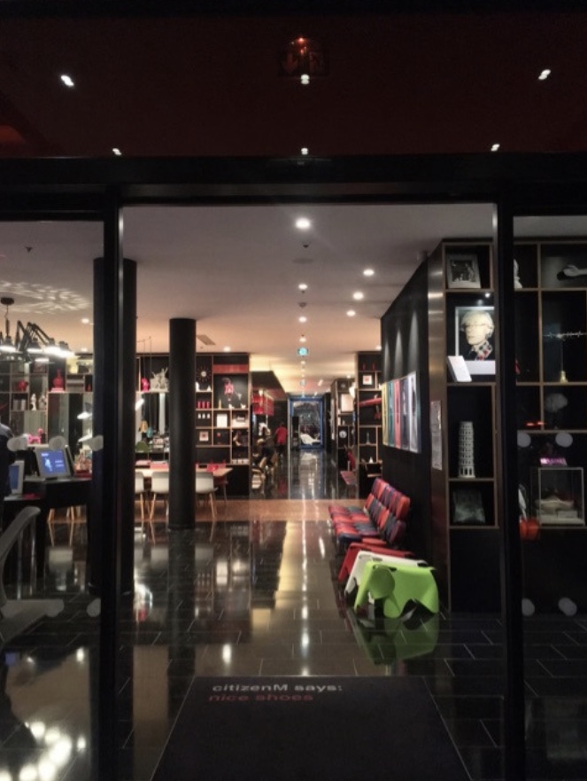 citizenM Paris Charles de Gaulle Airport hotel、パリ、シャルルドゴール空港、ホテル