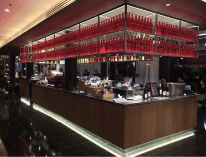 citizenM Paris Charles de Gaulle Airport hotel、パリ、シャルルドゴール空港、ホテル