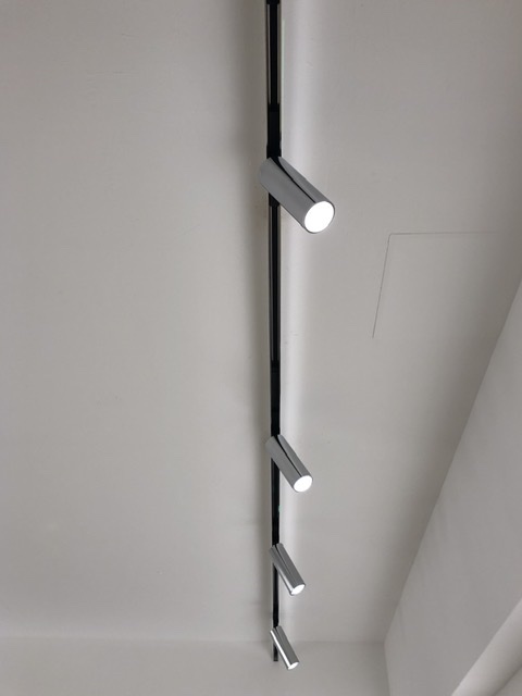 FLOS thetrackingmagnet architecturallighting spotlight