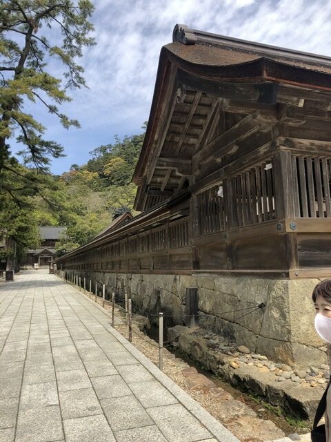 出雲大社 島根県 日本の聖地 高床式 参道 一泊旅行