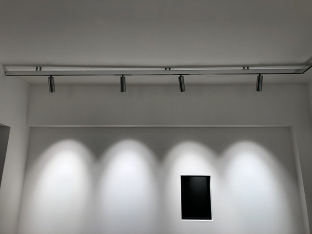 FLOS thetrackingmagnet architecturallighting spotlight